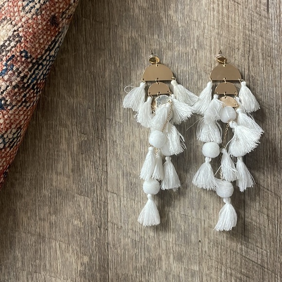 •| fringe earring bundle - Picture 5 of 7